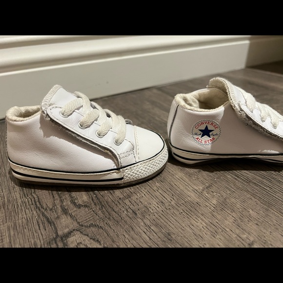 Converse chuck Taylor crib shoe leather - Picture 3 of 6